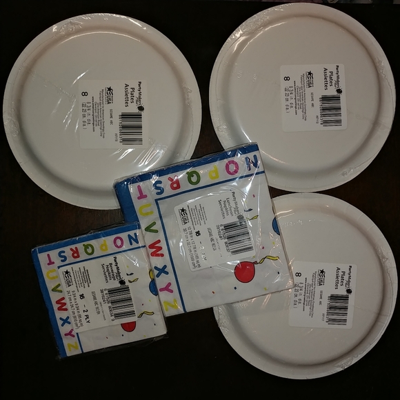 New Sesame Street ABC Party Plates & Napkins - Picture 2 of 7